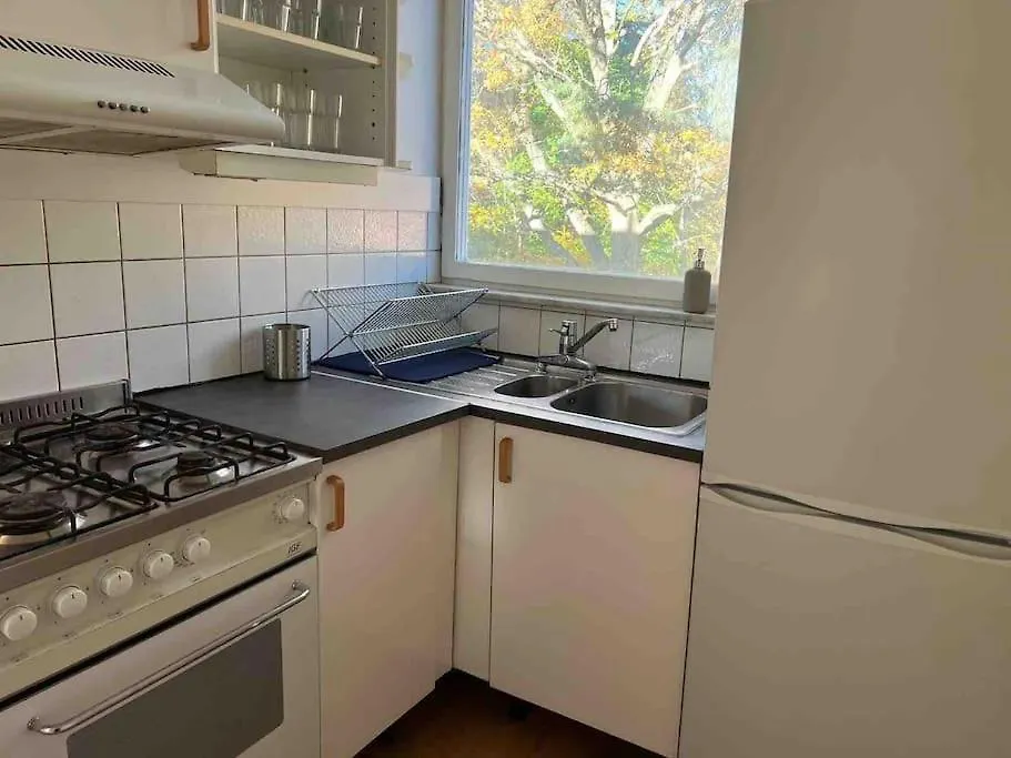 Mysiga Och Smidiga Lagenheter I Stockholm Apartamento